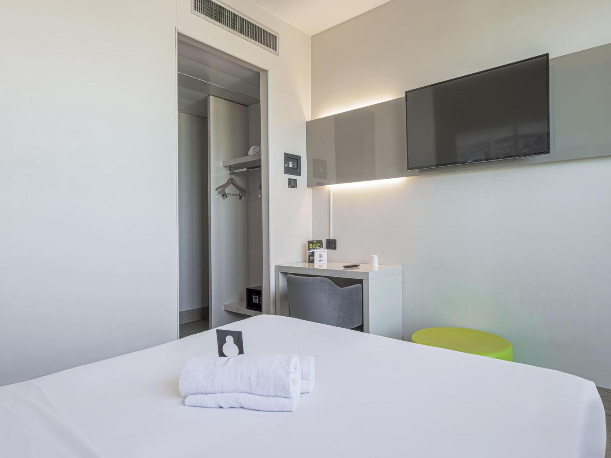B&B Hotel Bologna Castel Maggiore Esterno foto