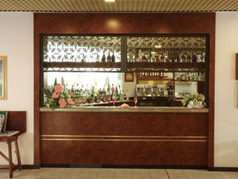 B&B Hotel Bologna Castel Maggiore Esterno foto